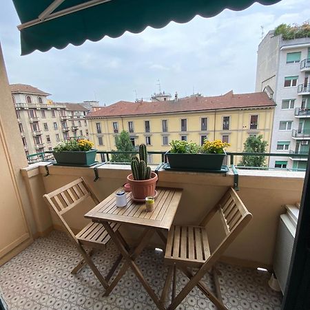 Daniela'S Spazioso Appartamento Ai Navigli Mailand Exterior foto