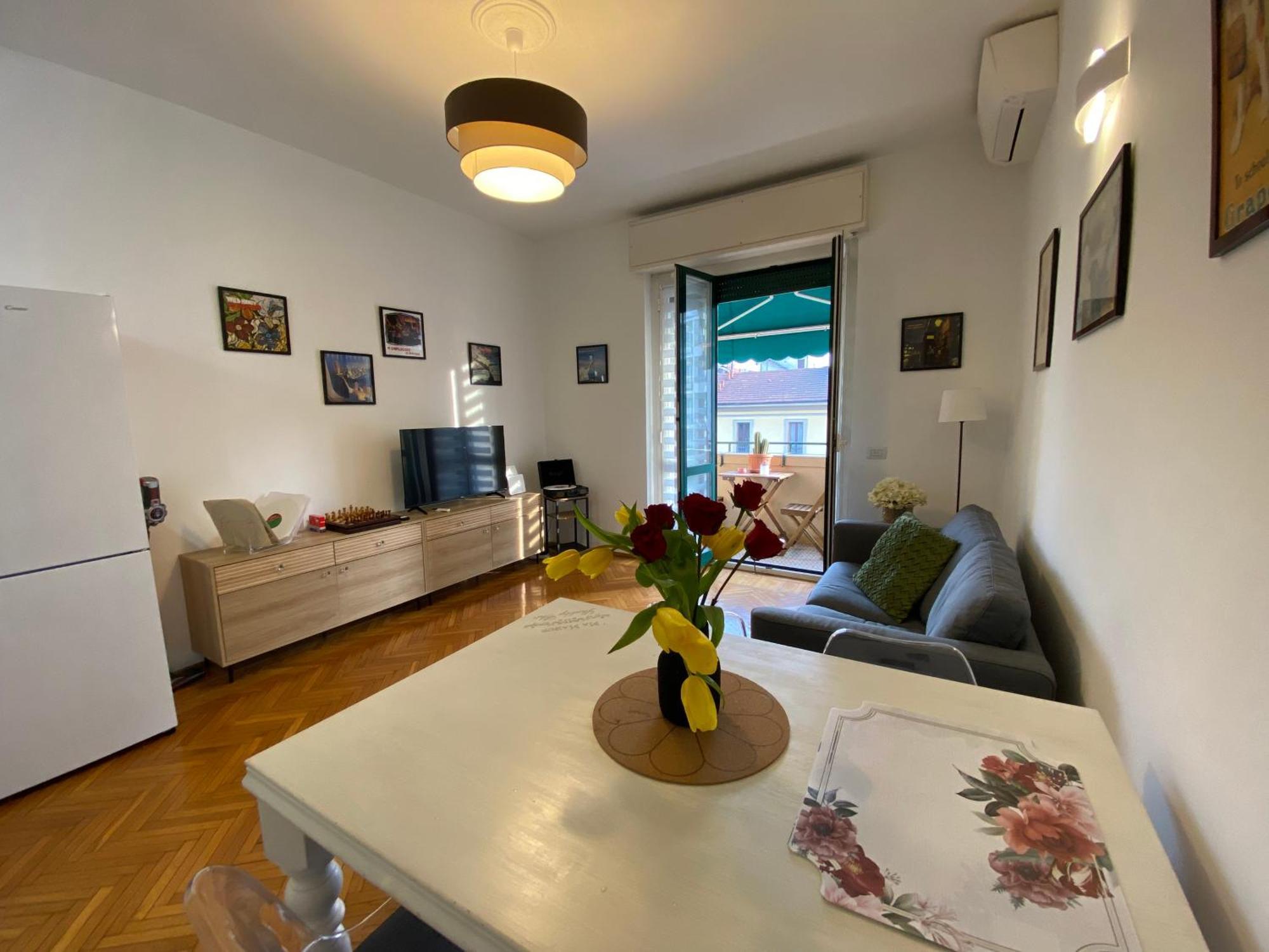 Daniela'S Spazioso Appartamento Ai Navigli Mailand Exterior foto